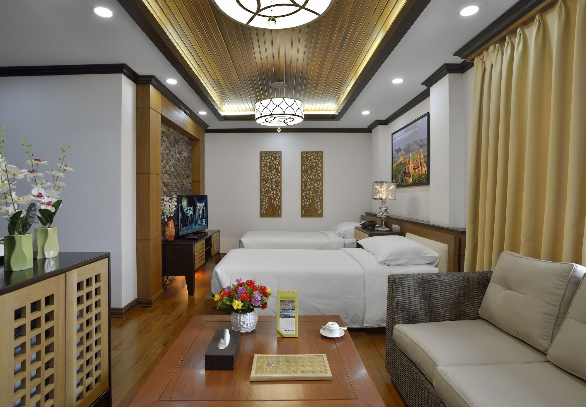 The Regency Hotel Bagan Buitenkant foto
